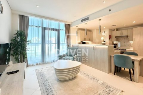 Apartment in Seven Palm, Palm Jumeirah, Dubai 1 bedroom, 61.5 sq.m. № 129960