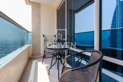 Apartamento en Jumeirah Lake Towers, Dubai, 1 dormitorio, 73.39 m², № 129969 - foto 8