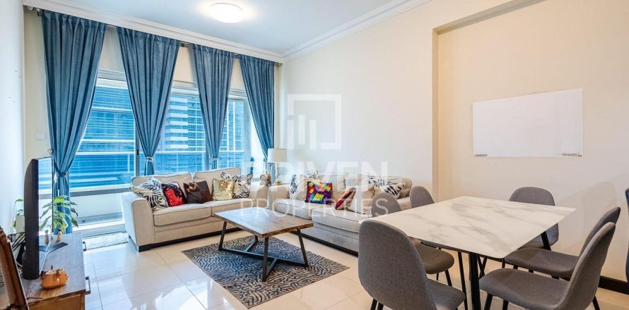 Apartamento en Jumeirah Lake Towers, Dubai, 1 dormitorio, 73.39 m², № 129969