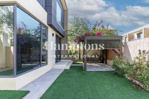Villa in Maple 2, Dubai Hills Estate, Dubai 4 bedrooms, 275.37006618 sq.m. № 101358 - photo 5
