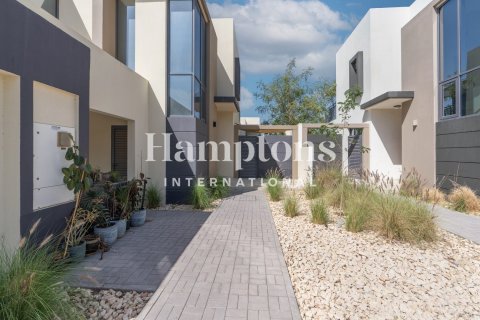 Villa in Maple 2, Dubai Hills Estate, Dubai 4 bedrooms, 275.37006618 sq.m. № 101358 - photo 7