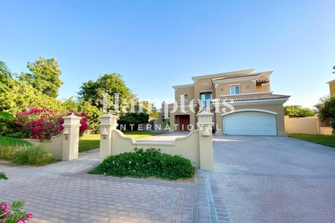 Villa à Arabian Ranches 2, Dubai, 4 chambres, 1237.27936691 m², № 101361 - photo 3