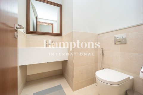 Apartment in Dubai Harbour, Dubai 3 bedrooms, 178.27992797 sq.m. № 101360 - photo 6