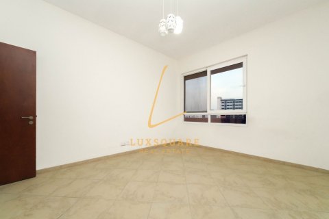 Apartment in Uptown Motor City, Motor City, Dubai 2 bedrooms, 182 sq.m. № 101311 - photo 11