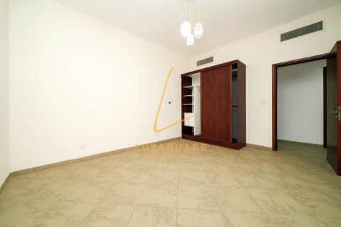 Apartment in Uptown Motor City, Motor City, Dubai 2 bedrooms, 182 sq.m. № 101311 - photo 9