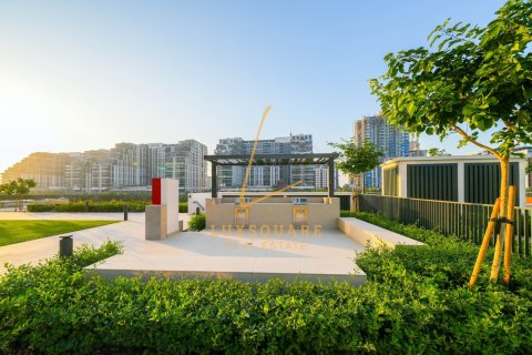 Apartment in Dubai Hills Estate, Dubai 3 bedrooms, 129 sq.m. № 101309 - photo 4