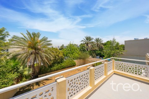 فيلا في Meadows, دبي 5 غرف نوم , 353.5 م² رقم 120137 - صورة 13