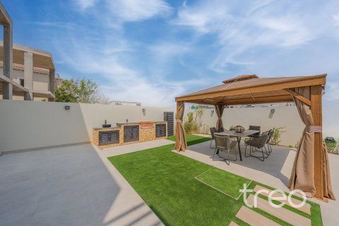 Villa à Jumeirah Park, Dubai, 4 chambres, 409.33 m², № 120136 - photo 9