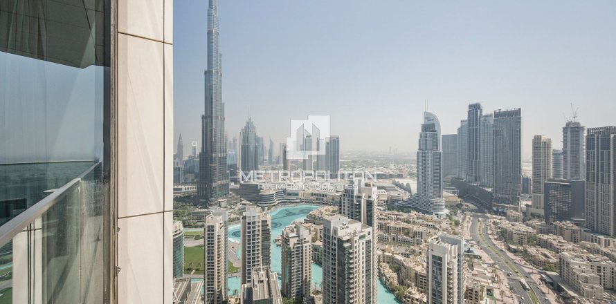 Apartamento en Vida Residence Downtown, Downtown Dubai (Downtown Burj Dubai), Dubai, 2 dormitorios, 127 m², № 15375