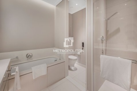 Apartamento en Vida Residence Downtown, Downtown Dubai (Downtown Burj Dubai), Dubai, 2 dormitorios, 127 m², № 15375 - foto 21