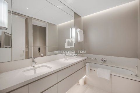 Apartamento en Vida Residence Downtown, Downtown Dubai (Downtown Burj Dubai), Dubai, 2 dormitorios, 127 m², № 15375 - foto 19