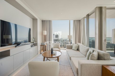Apartamento en Vida Residence Downtown, Downtown Dubai (Downtown Burj Dubai), Dubai, 2 dormitorios, 127 m², № 15375 - foto 2