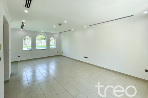 فيلا في Legacy, Jumeirah Park, دبي 3 غرف نوم, 284.56 م² رقم 124792 - صورة 4