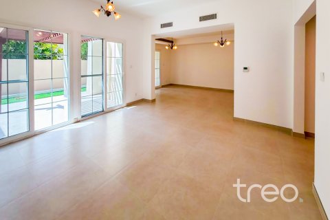 Villa à Arabian Ranches, Dubai, 4 chambres, 290.6 m², № 124795 - photo 4
