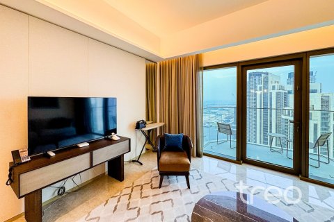 Apartamento en Address Harbour Point, Dubai Creek Harbour (The Lagoons), Dubai, 3 dormitorios, 148.46 m², № 124794 - foto 6