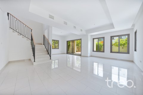 Villa à Azalea, Arabian Ranches 2, Dubai, 4 chambres, 312.34 m², № 124791 - photo 4
