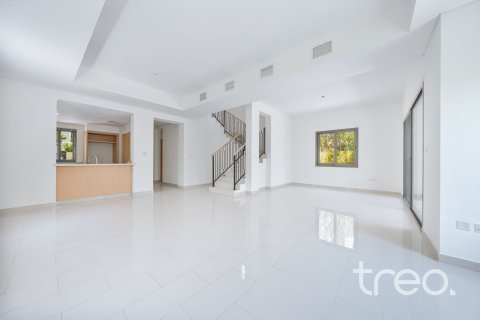 Villa à Azalea, Arabian Ranches 2, Dubai, 4 chambres, 312.34 m², № 124791 - photo 2