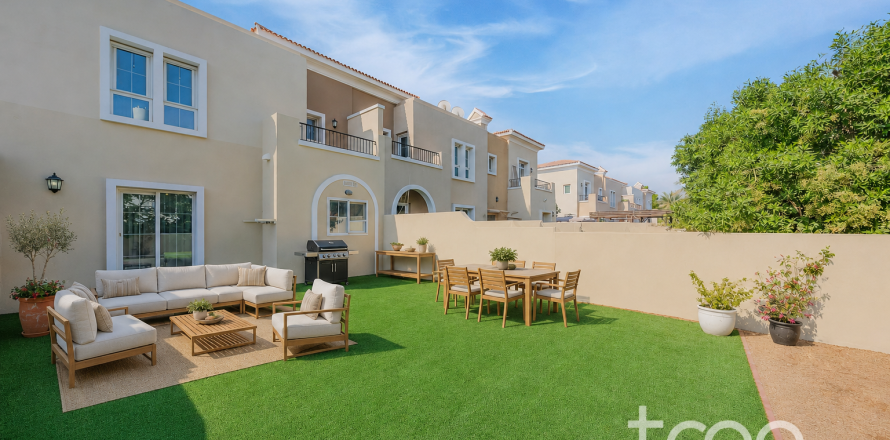 Villa en Arabian Ranches, Dubai, 3 dormitorios, 255.2 m², № 124796