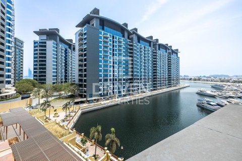 Apartment in Marina Residences, Palm Jumeirah, Dubai 2 bedrooms, 173.45 sq.m. № 128847 - photo 18