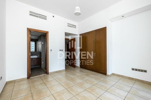Apartment in Marina Residences, Palm Jumeirah, Dubai 2 bedrooms, 173.45 sq.m. № 128847 - photo 8