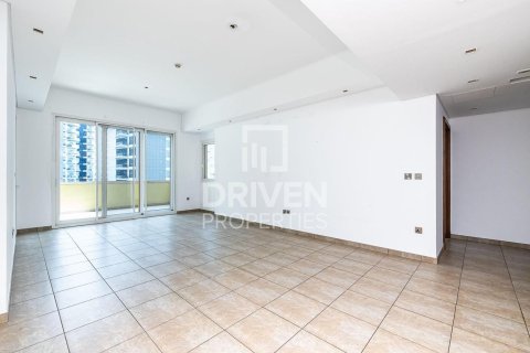 Apartment in Marina Residences, Palm Jumeirah, Dubai 2 bedrooms, 173.45 sq.m. № 128847 - photo 2
