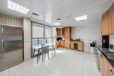 Apartment in Princess Tower, Dubai Marina, Dubai 4 bedrooms, 295.34 sq.m. № 128849 - photo 18