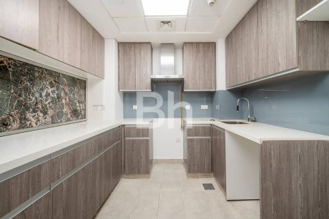 Снять в аренду квартиру в Джумейра Вилладж Серкл, Дубай: 2 спальни, 112м², № 22020 - фото 7