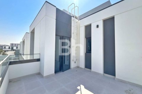 Снять в аренду таунхаус в Al Furjan, Дубай: 4 спальни, 506м², № 22021 - фото 20