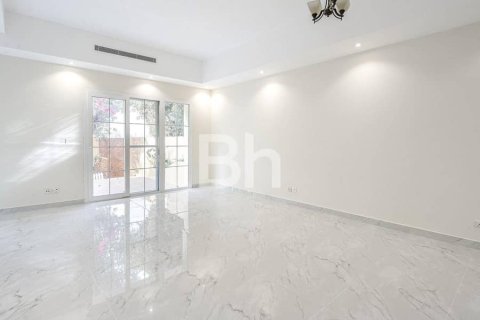 Villa à Arabian Ranches, Dubai, 3 chambres, 273 m², № 22018 - photo 8