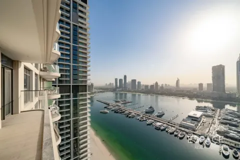 Apartment in Dubai Harbour, Dubai 3 bedrooms, 163 sq.m. № 122526 - photo 19