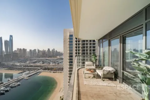Apartment in Dubai Harbour, Dubai 3 bedrooms, 163 sq.m. № 122526 - photo 18