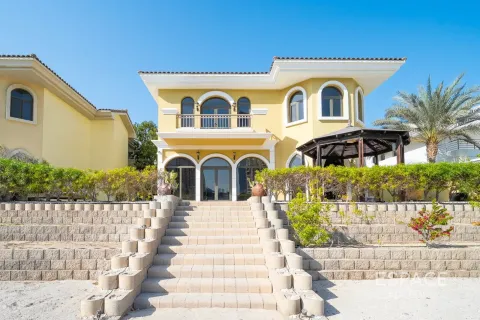 Villa in Palm Jumeirah, Dubai 4 bedrooms, 465 sq.m. № 122524 - photo 2