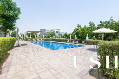 Villa à EMAAR South, Dubai South (Dubai World Central), Dubai, 4 chambres, 274 m², № 46835 - photo 3