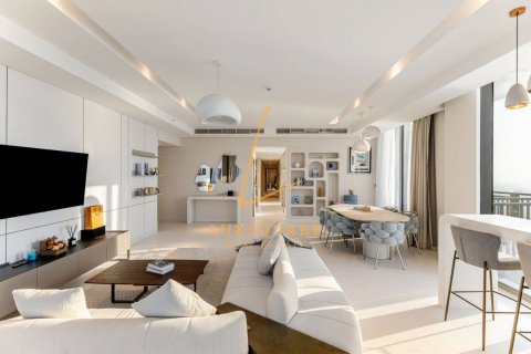 Apartment in Dubai Marina, Dubai 4 bedrooms, 343 sq.m. № 112626 - photo 24