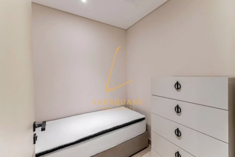 Apartment in Dubai Marina, Dubai 4 bedrooms, 343 sq.m. № 112626 - photo 17