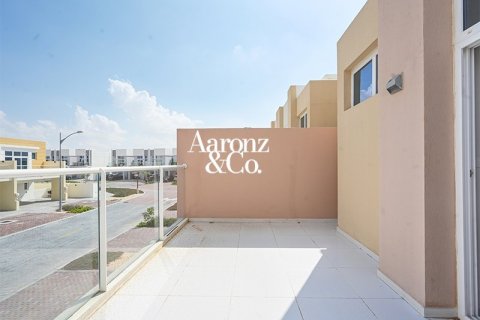 Villa à DAMAC Hills (Akoya by DAMAC), Dubai, 4 chambres, 112 m², № 112622 - photo 2