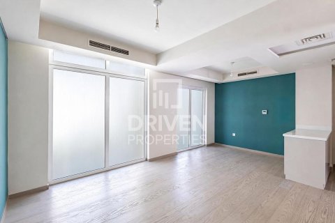 Maison de ville à Dubai, 3 chambres, 112.23 m², № 142509