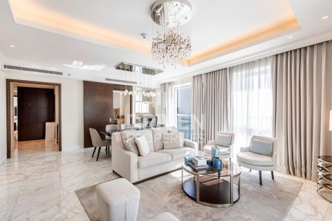 Apartment in The Address Residence Fountain Views, Downtown Dubai (Downtown Burj Dubai), Dubai 3 bedrooms, 183.76 sq.m. № 126925 - photo 3