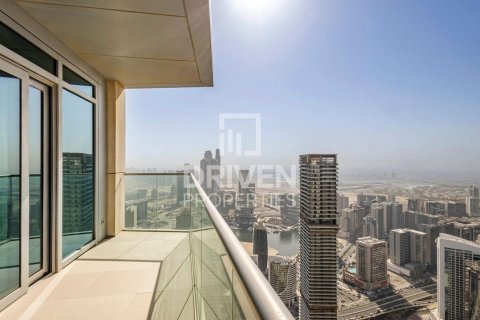 Apartment in The Address Residence Fountain Views, Downtown Dubai (Downtown Burj Dubai), Dubai 3 bedrooms, 183.76 sq.m. № 126925 - photo 20