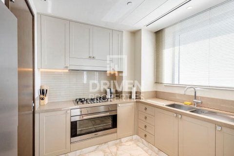 Apartment in The Address Residence Fountain Views, Downtown Dubai (Downtown Burj Dubai), Dubai 3 bedrooms, 183.76 sq.m. № 126925 - photo 14