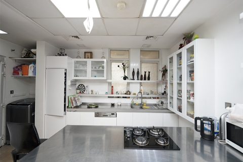 Villa in Jumeirah Village Circle, Dubai 4 bedrooms, 166 sq.m. № 96910 - photo 5