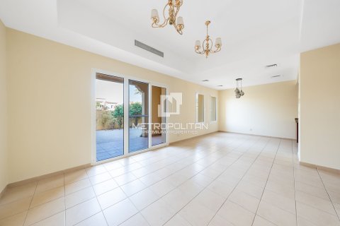 Adosado en Arabian Ranches, Dubai, 2 dormitorios, 200 m², № 73943 - foto 3