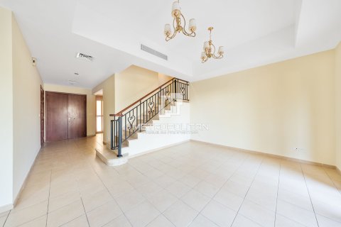 Adosado en Arabian Ranches, Dubai, 2 dormitorios, 200 m², № 73943 - foto 9