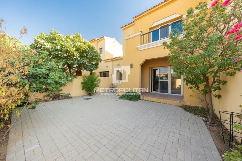 Adosado en Arabian Ranches, Dubai, 2 dormitorios, 200 m², № 73943 - foto 2