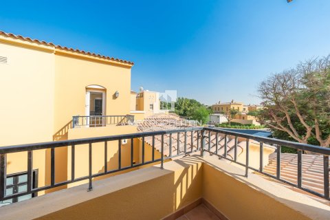 Adosado en Arabian Ranches, Dubai, 2 dormitorios, 200 m², № 73943 - foto 5