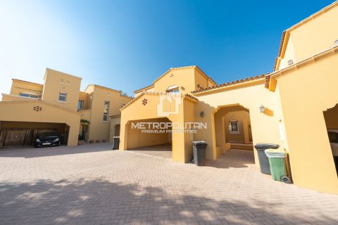Adosado en Arabian Ranches, Dubai, 2 dormitorios, 200 m², № 73943 - foto 28