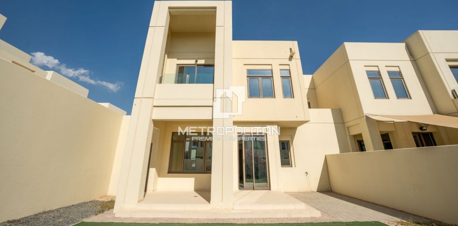 Таунхаус в Mira Oasis, Рим, Дубай, 3 спальни, 209м², № 73942