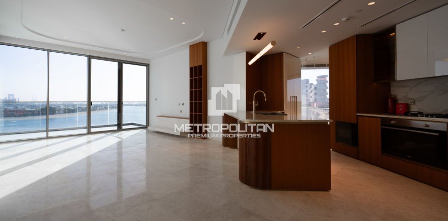 Apartment in Palm Jumeirah, Dubai 3 bedrooms, 190 sq.m. № 3744