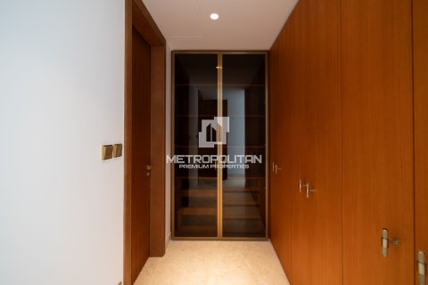 Apartment in Palm Jumeirah, Dubai 3 bedrooms, 190 sq.m. № 3744 - photo 2