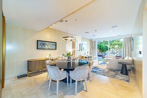 Apartment in FIVE Palm Jumeirah, Palm Jumeirah, Dubai 2 bedrooms, 294 sq.m. № 3727 - photo 9